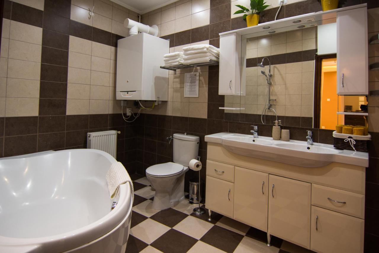 Cork Apartman 埃格尔 外观 照片