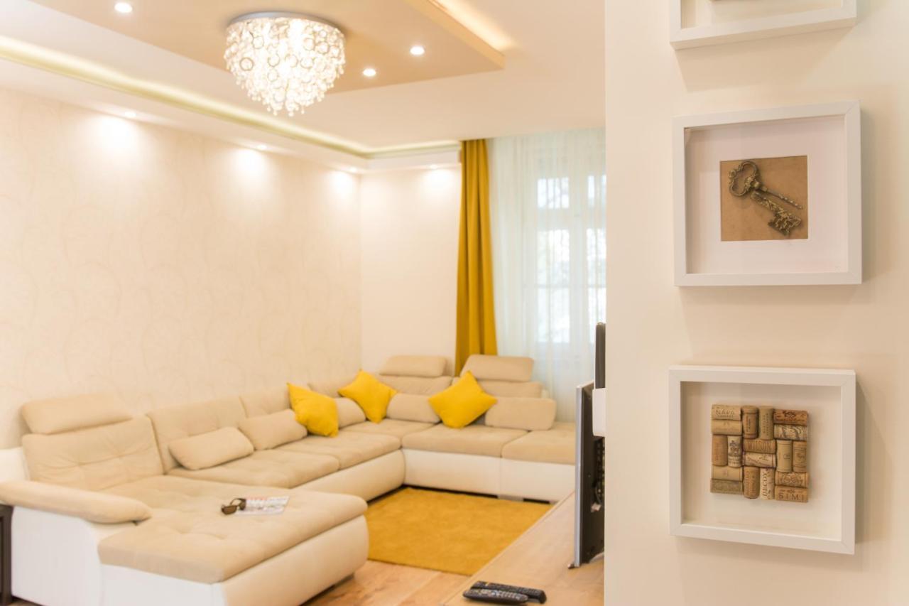 Cork Apartman 埃格尔 外观 照片