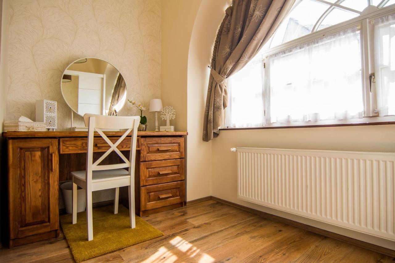Cork Apartman 埃格尔 外观 照片